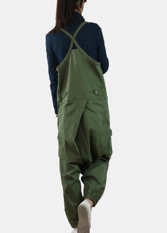Sophisticated Garment with a Clean Classic Look