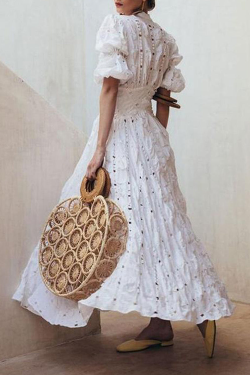 Classic Vintage Dress with a Flattering Fit