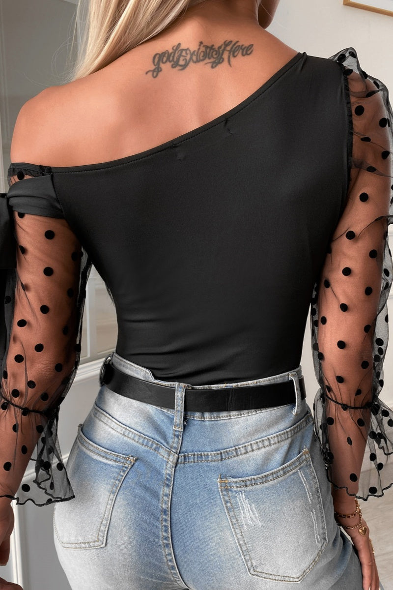 Classic Vintage & Enduringly Stylish Top