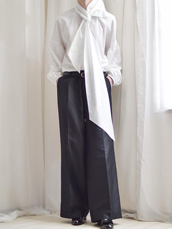 Classic Vintage & Enduringly Stylish Blouse