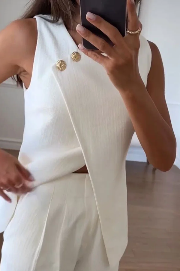 Vintage Inspired Pants with a Contemporary Edge