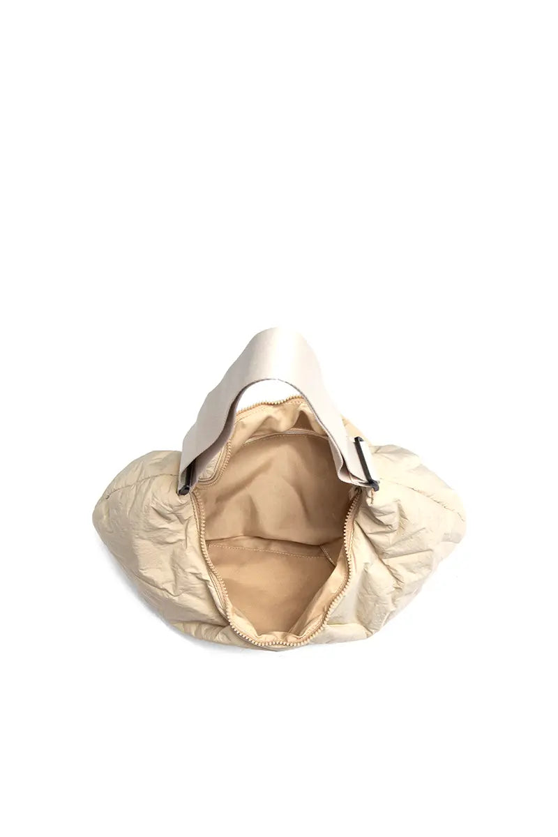 Beautifully Crafted Bag in a Classic Style