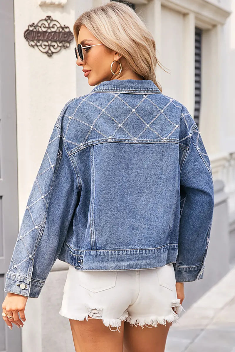 Classic Vintage Jacket with a Flattering Fit