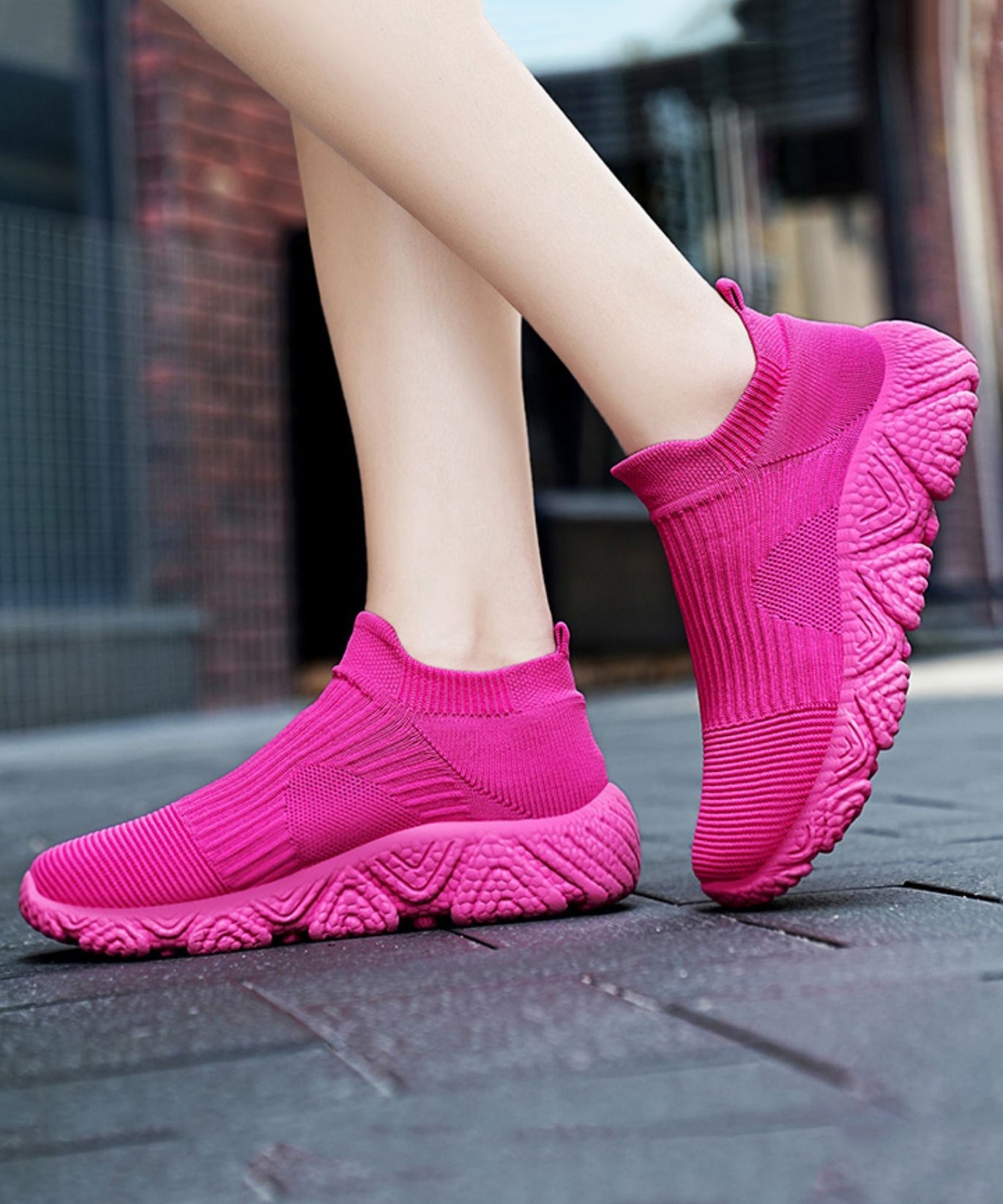 Well Tailored Shoes with a Graceful Silhouette