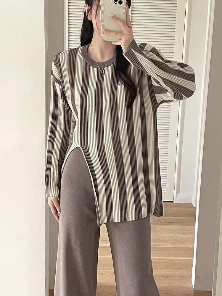 Elegantly Styled Sweater for Everyday Wear
