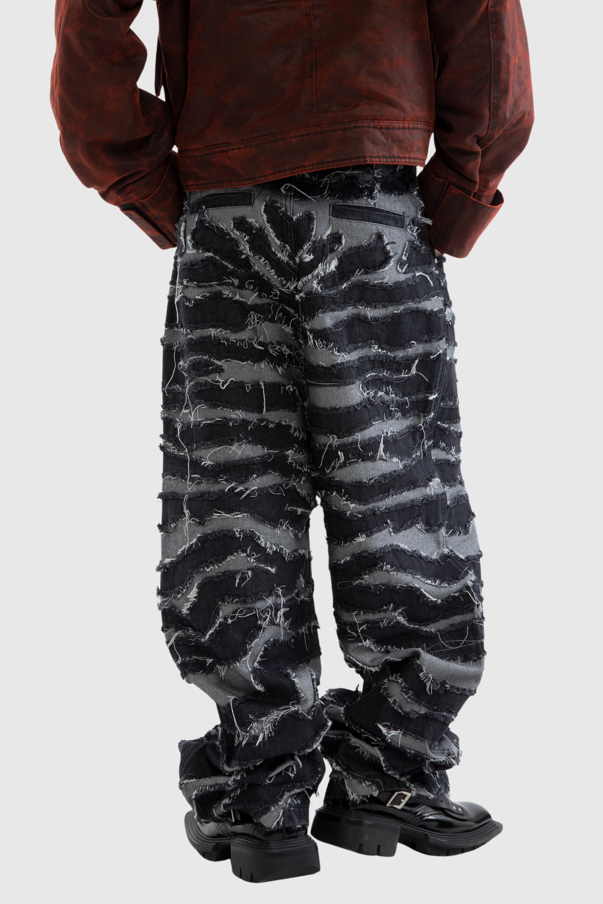 Well Tailored Garment with a Graceful Silhouette