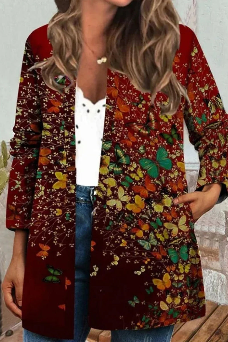 Effortlessly Elegant Garment with a Timeless Design