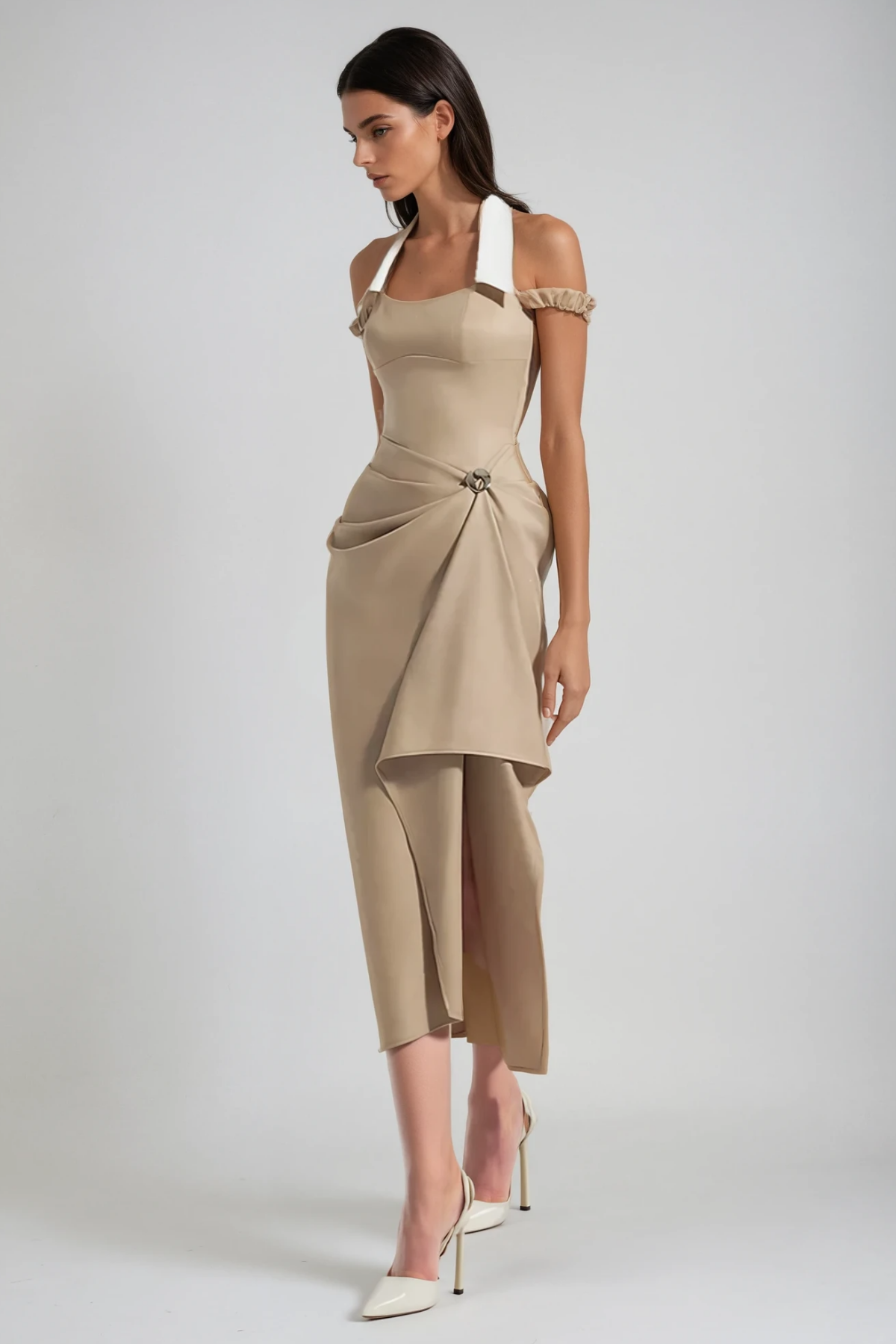 Effortlessly Elegant Dress with a Timeless Design
