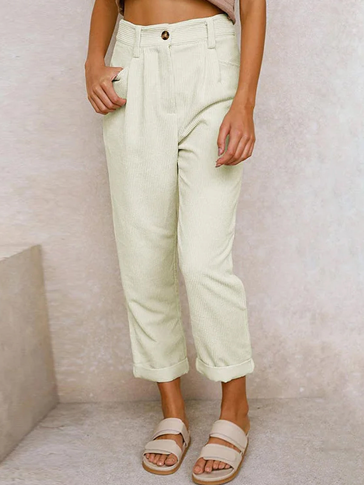 Well Tailored Garment with a Graceful Silhouette