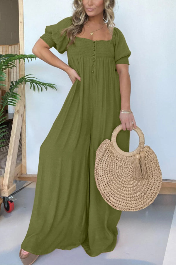 Well Tailored Garment with a Graceful Silhouette