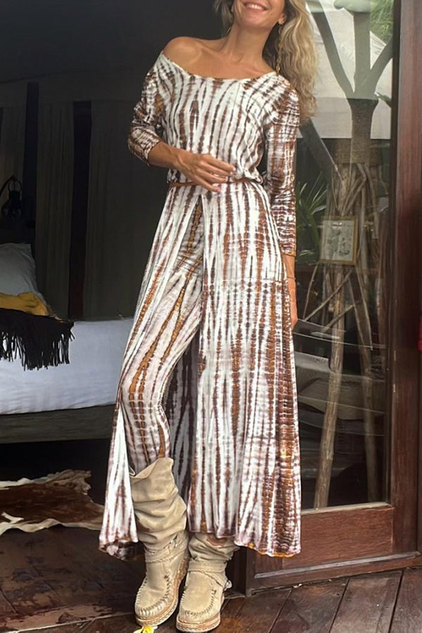 Effortlessly Elegant Garment with a Timeless Design