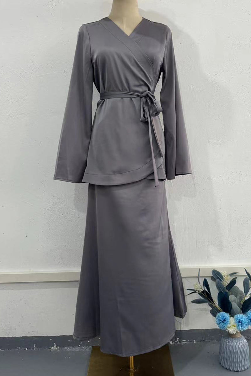 Classic Vintage Garment with a Flattering Fit