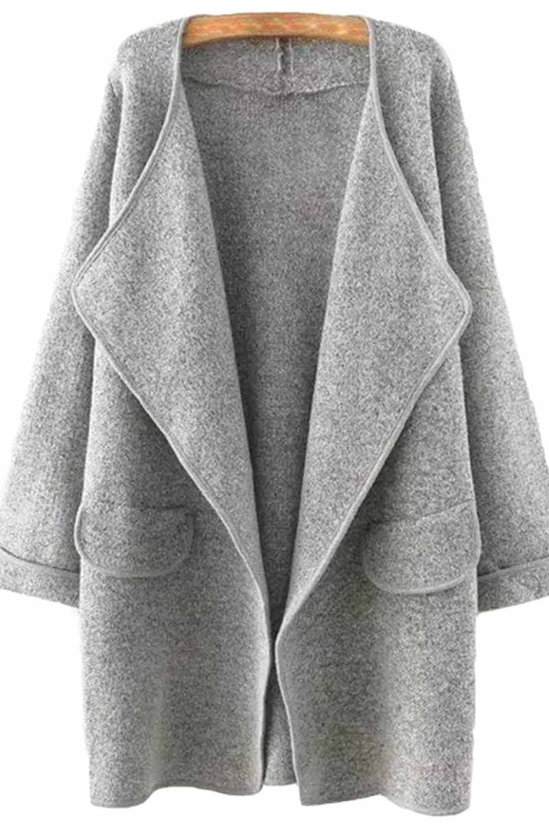 Gracefully Styled Coat for Any Occasion