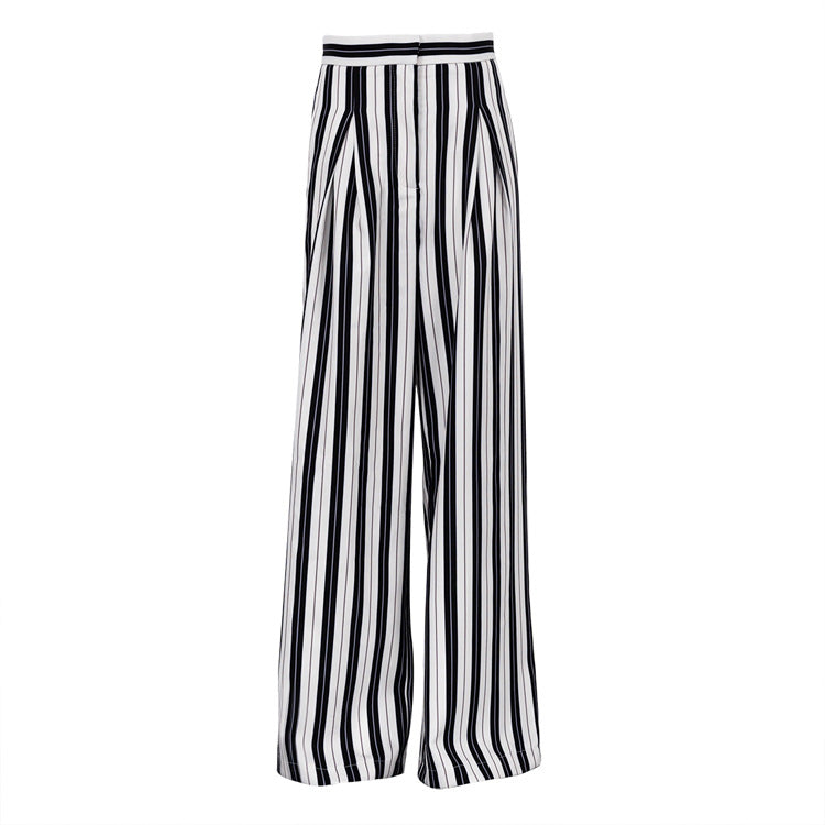 Classic Vintage Pants with a Flattering Fit