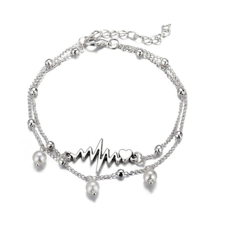 Effortlessly Elegant Garment with a Timeless Design