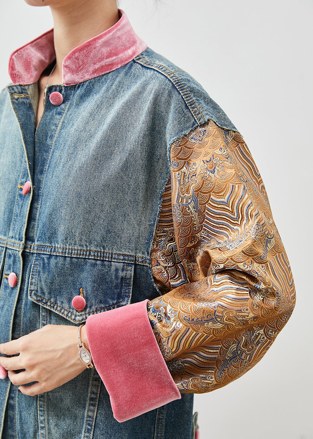 Sophisticated Jacket with a Clean Classic Look