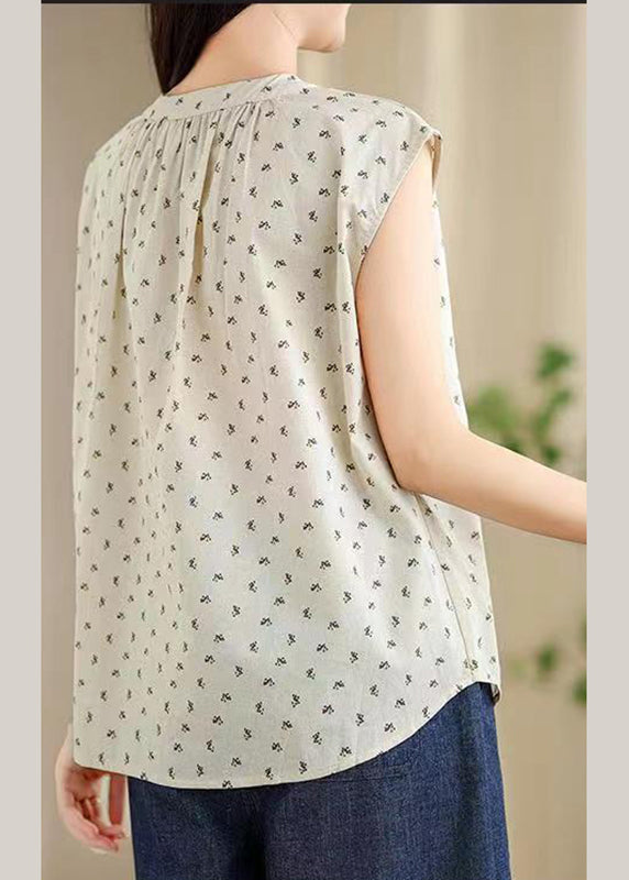 A Vintage Style Top with Delicate Timeless Details