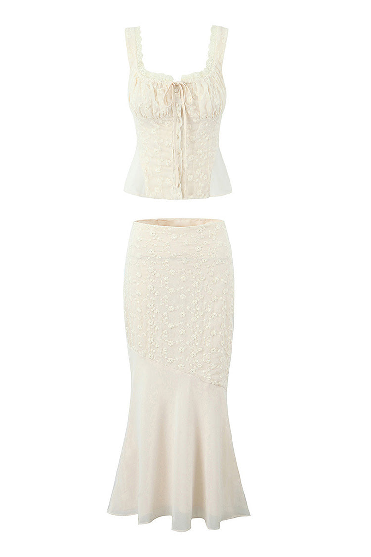 Gracefully Styled Garment for Any Occasion
