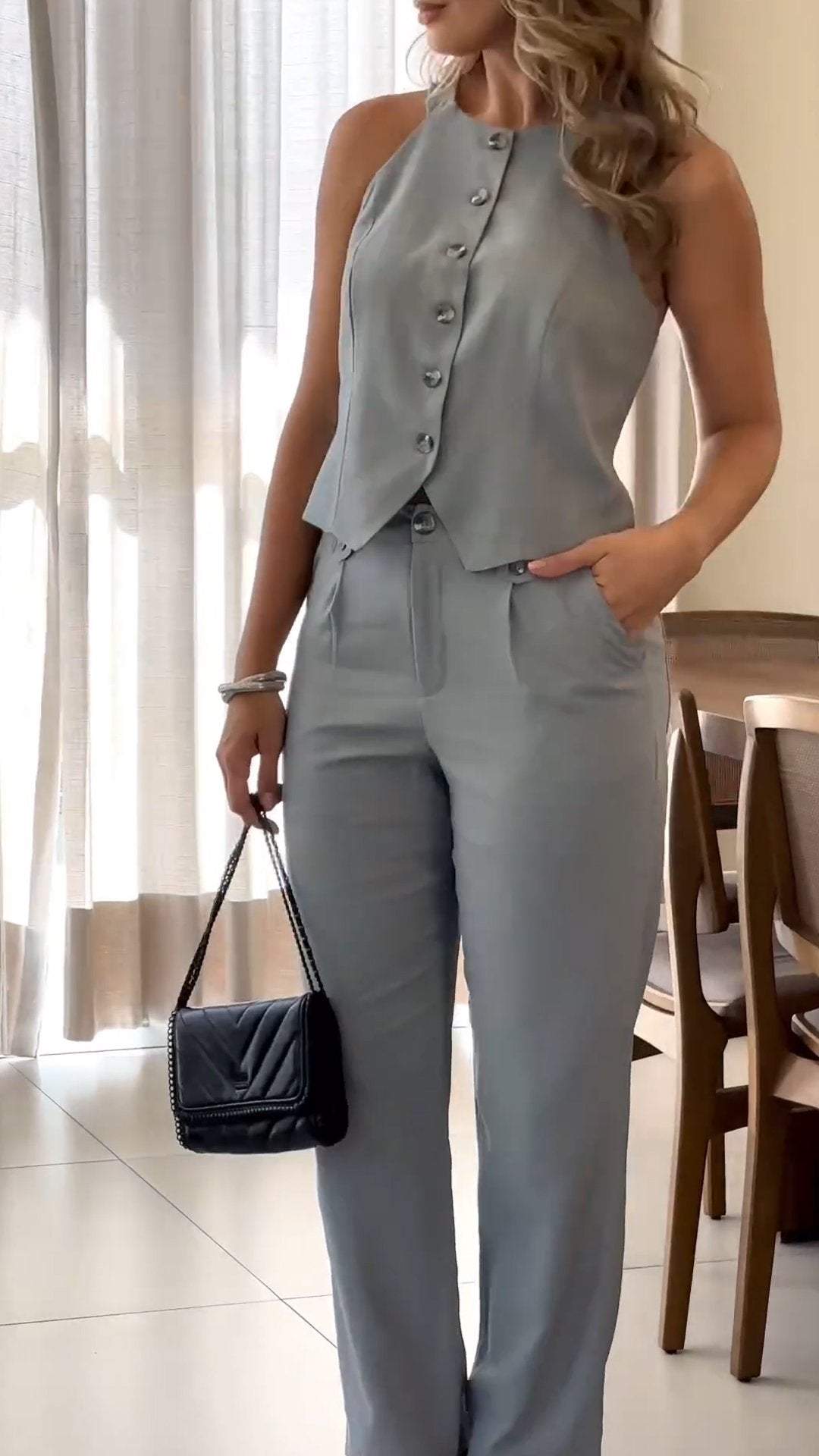 Polished Garment with an Effortless Classic Look