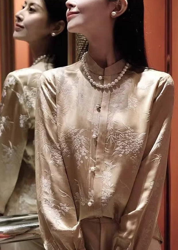 Beautifully Finished Shirt in a Timeless Design