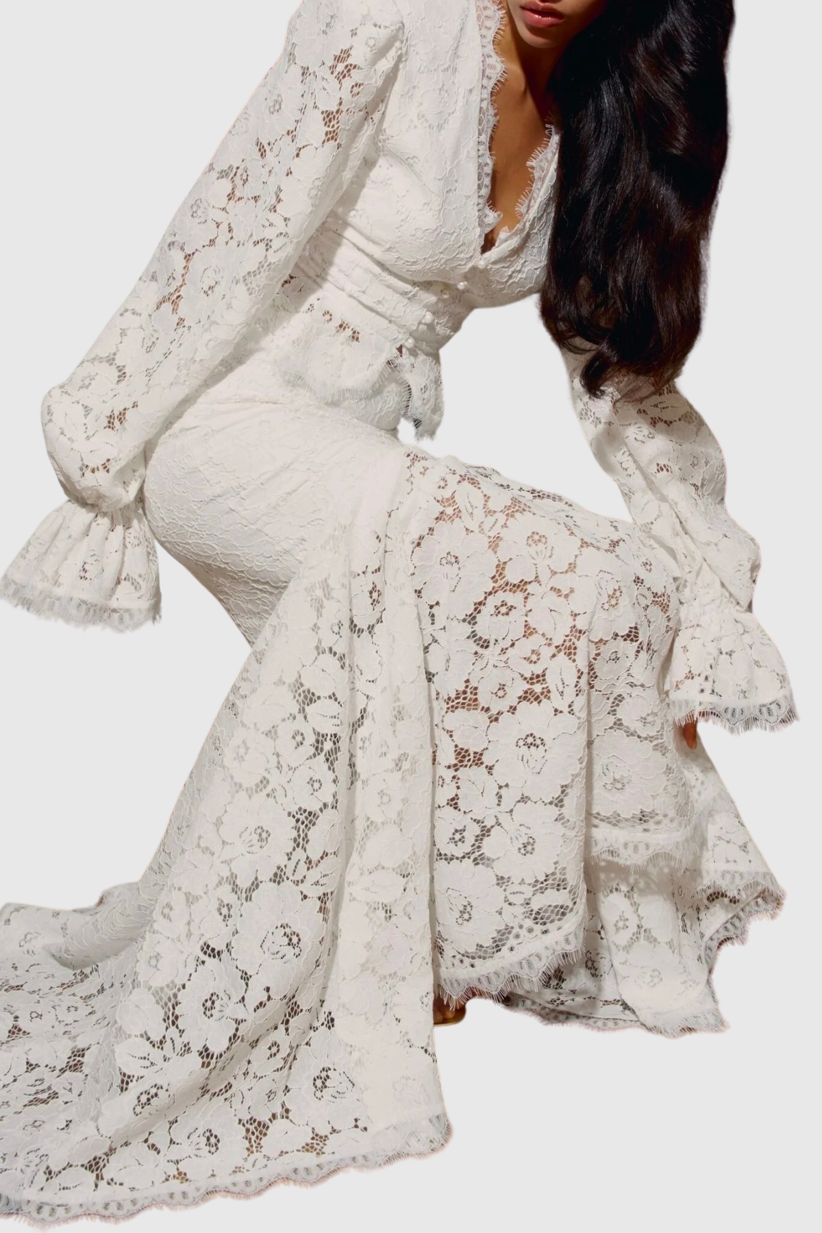 Well Tailored Blouse with a Graceful Silhouette