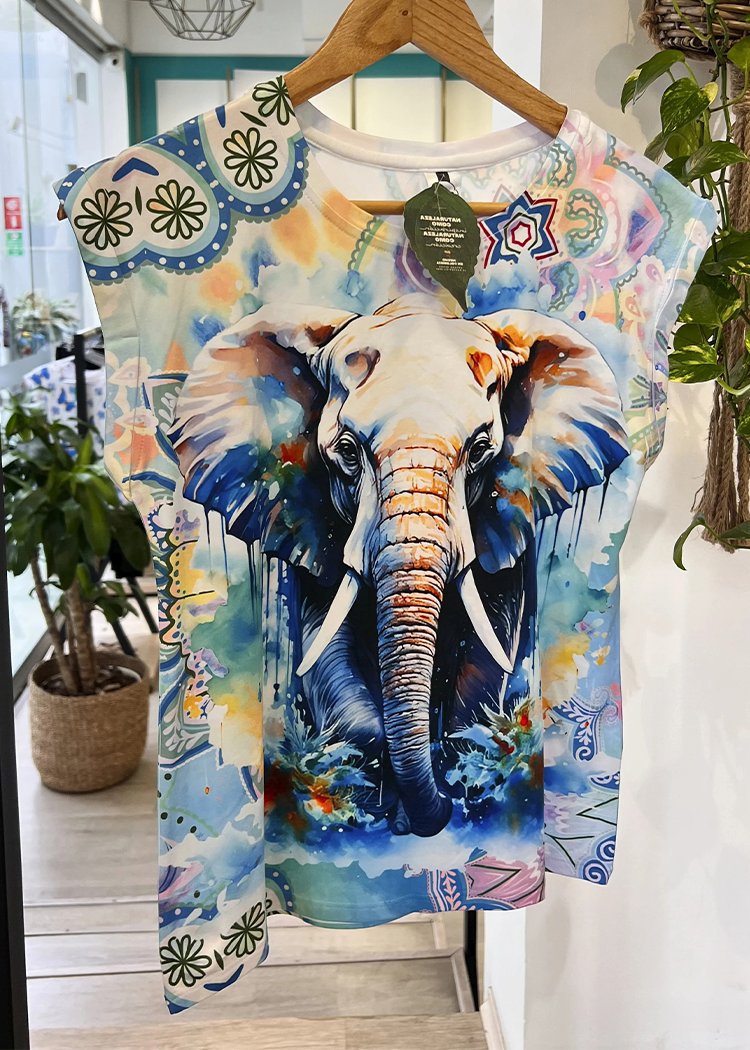 Classic Vintage & Enduringly Stylish T-Shirt
