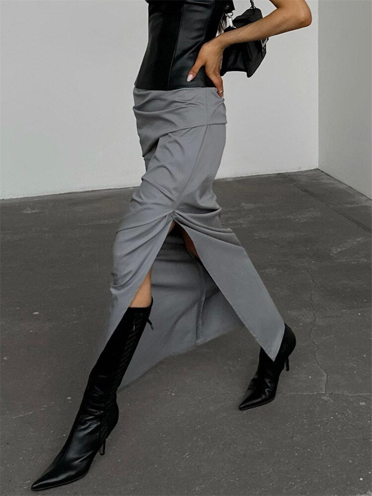 Sophisticated Garment with a Clean Classic Look