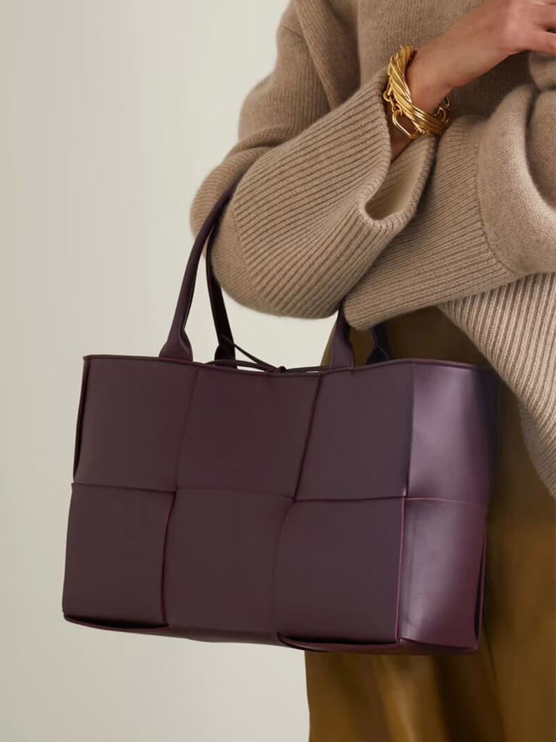 A Vintage Style Bag with Delicate Timeless Details