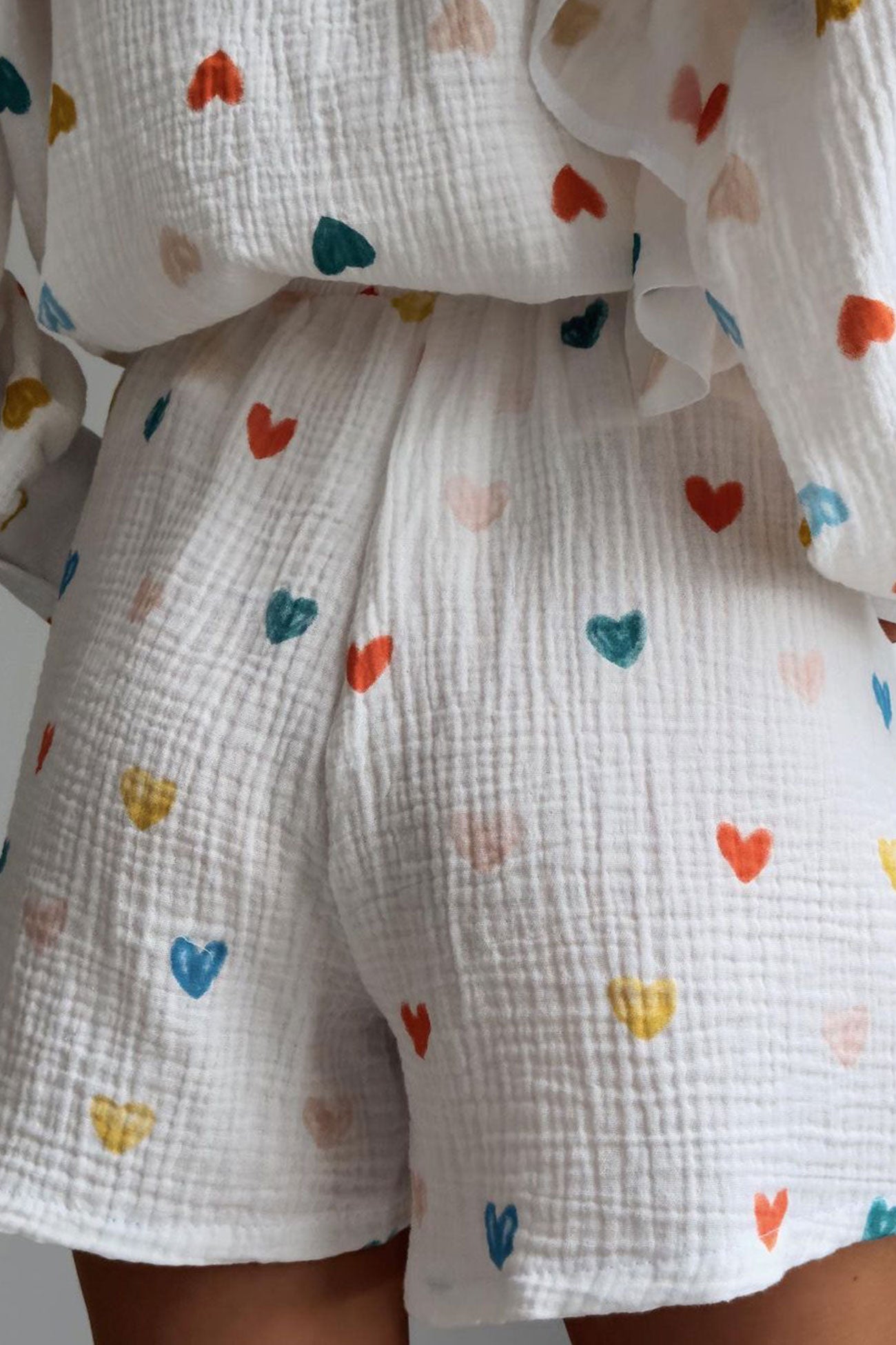 Effortlessly Elegant Shirt with a Timeless Design