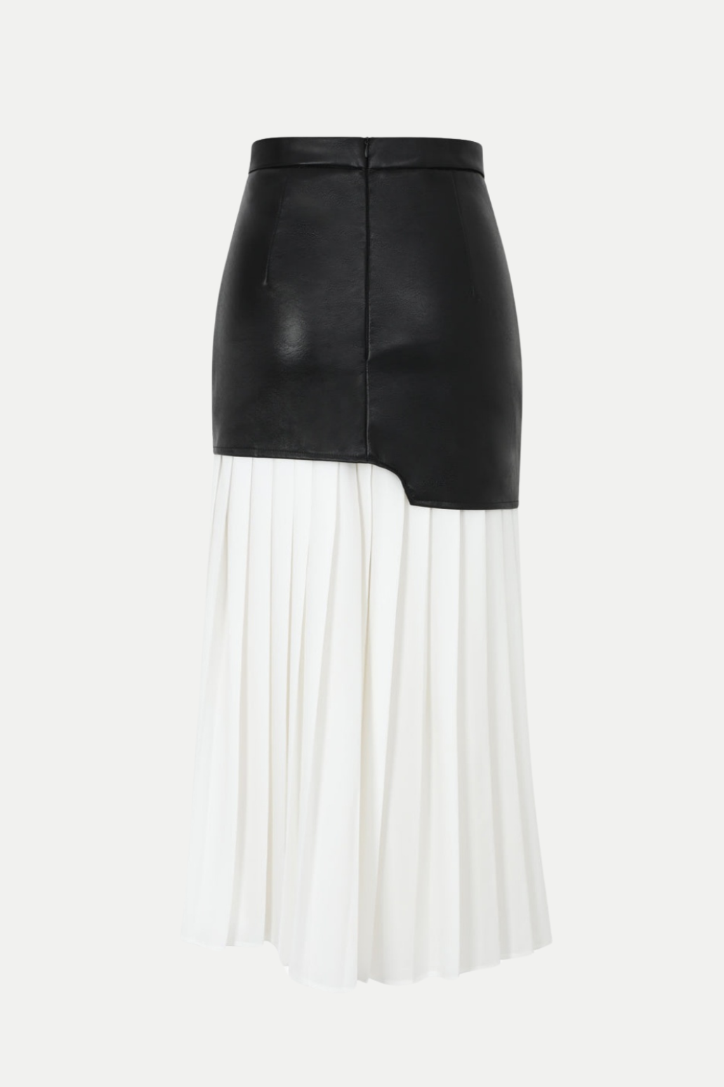 Well Tailored Garment with a Graceful Silhouette