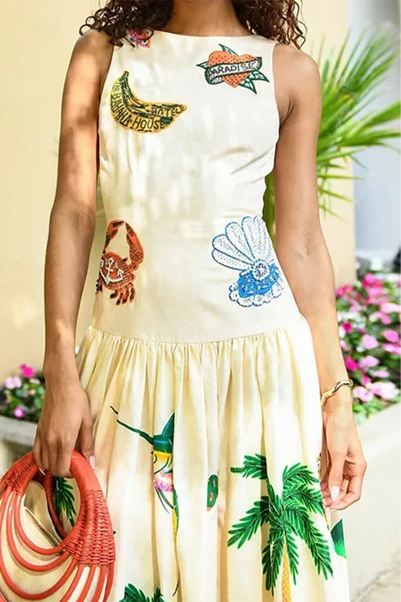 Classic Vintage Dress with a Flattering Fit