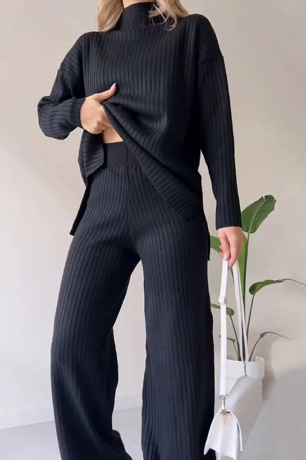Beautifully Finished Garment in a Timeless Design