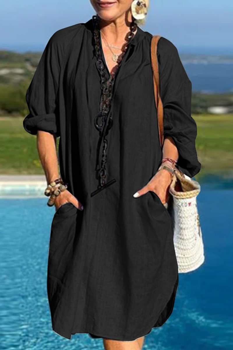 Effortlessly Elegant Dress with a Timeless Design