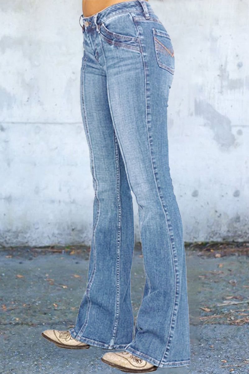 Sophisticated Garment with a Clean Classic Look