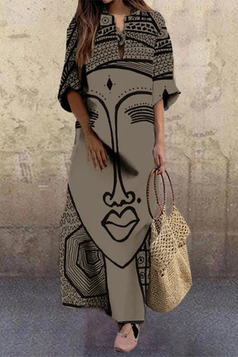 Gracefully Styled Dress for Any Occasion