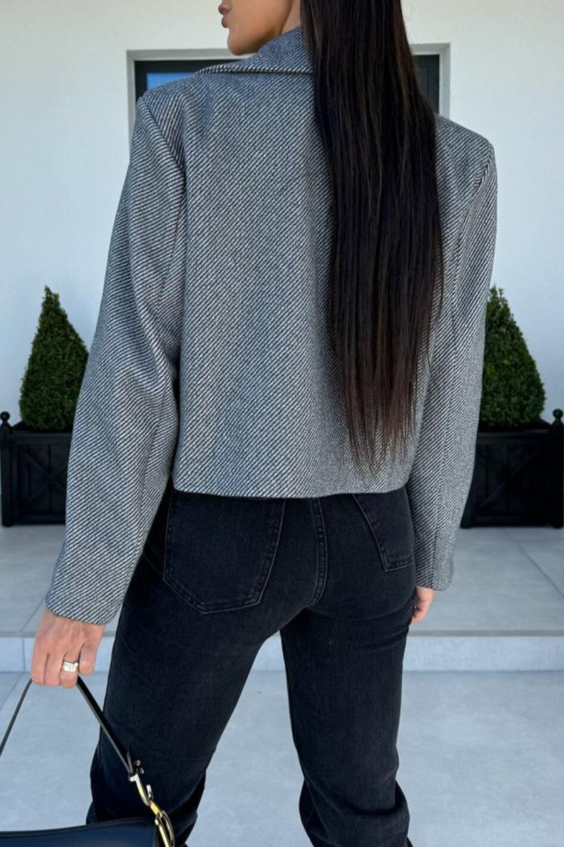 Gracefully Styled Garment for Any Occasion