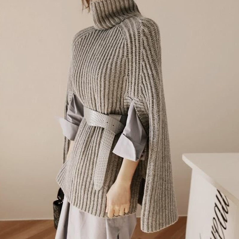 Effortlessly Elegant Sweater with a Timeless Design