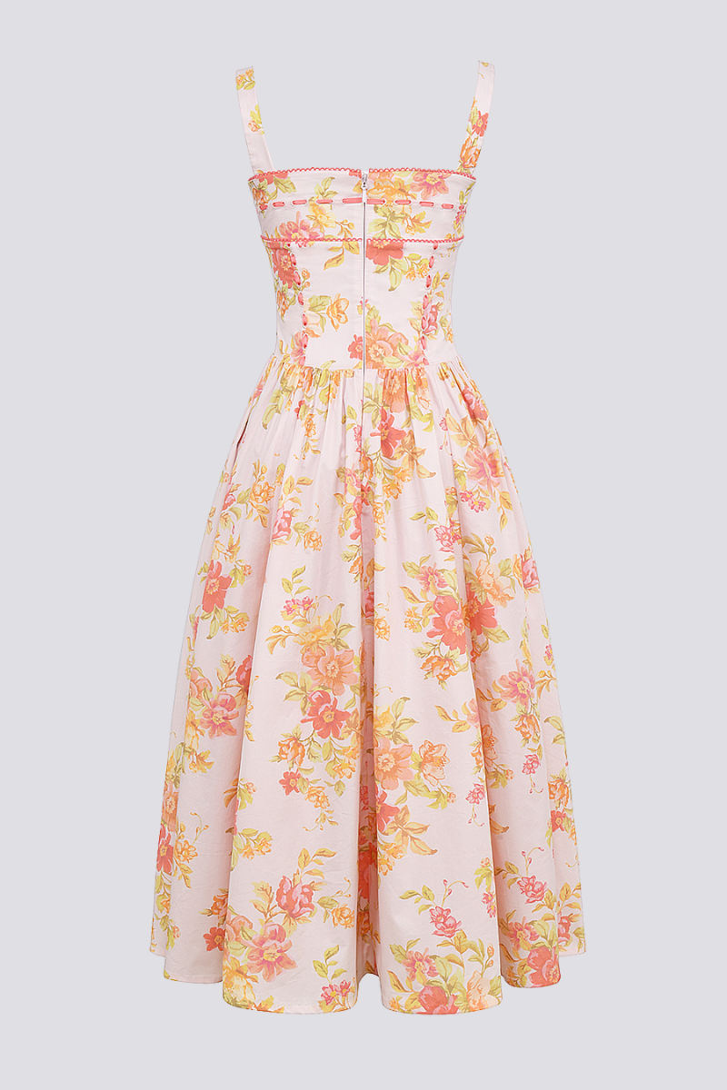 A Vintage Style Dress with Delicate Timeless Details