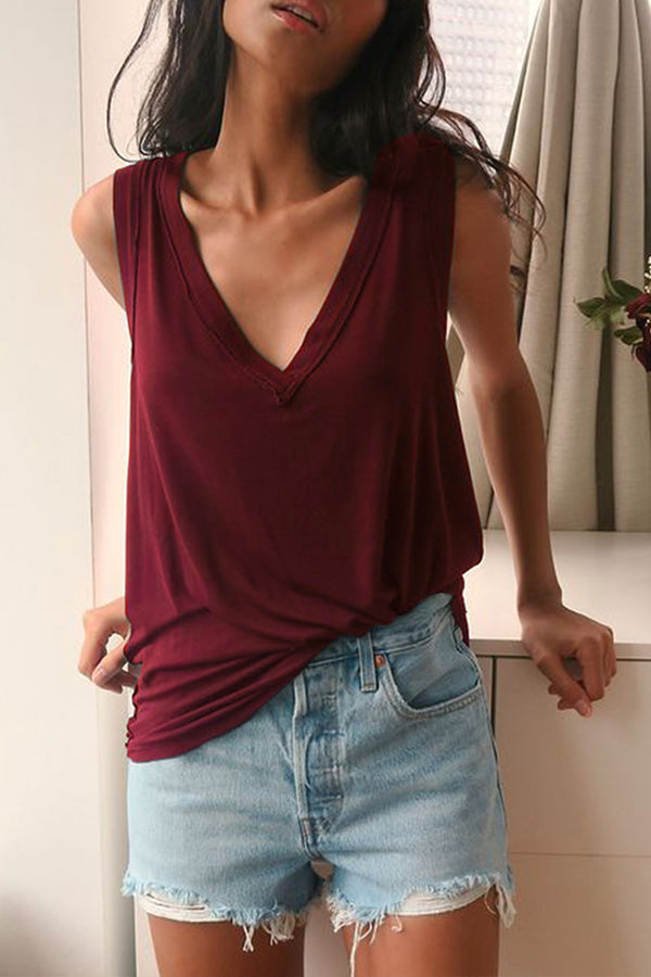 Polished Top with an Effortless Classic Look