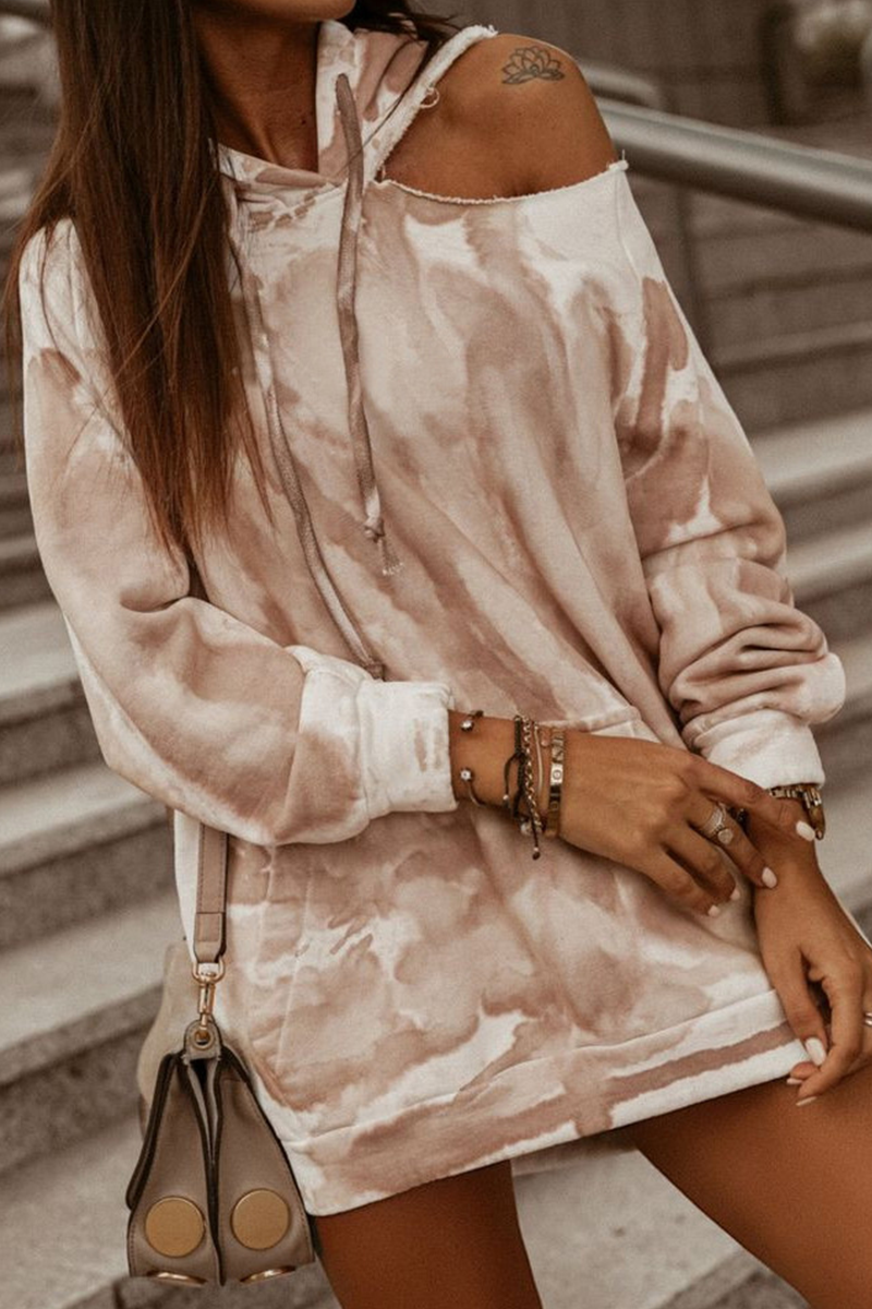 Effortlessly Elegant Top with a Timeless Design