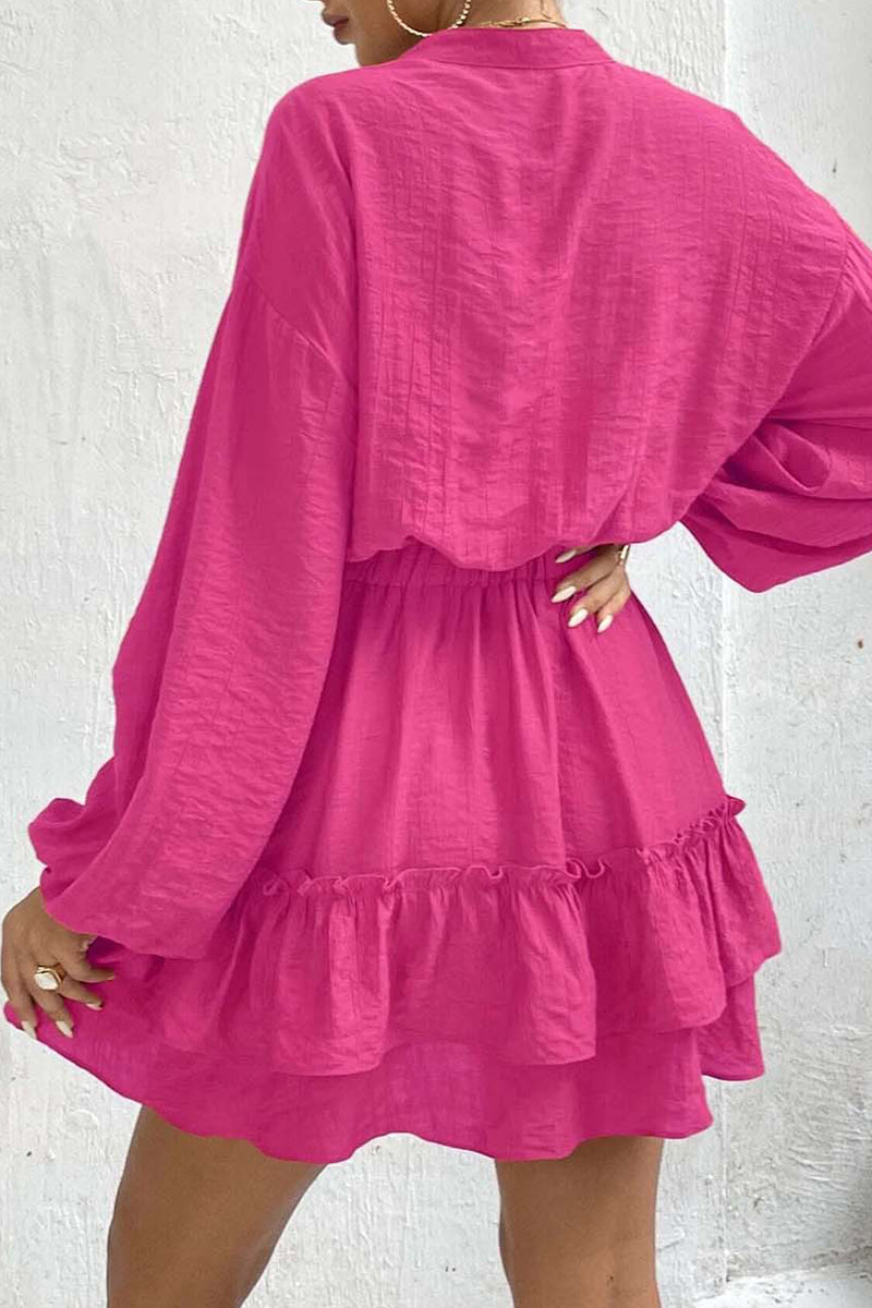 Effortlessly Elegant Dress with a Timeless Design