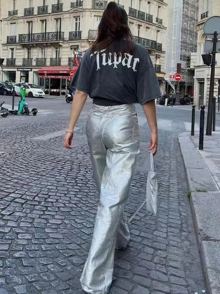 Sophisticated Pants with a Clean Classic Look