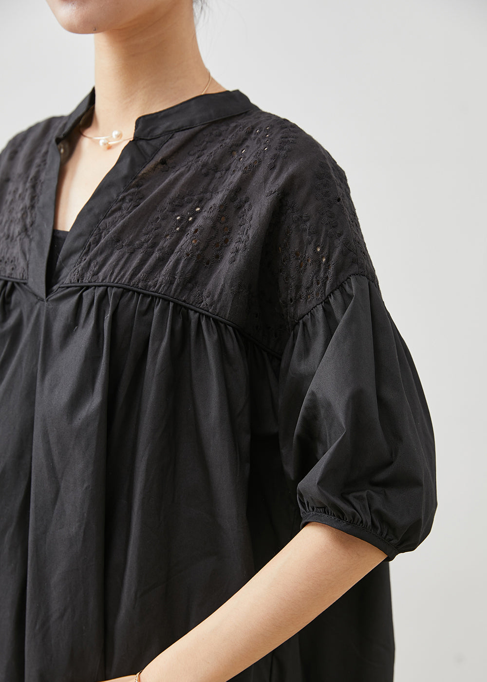 Classic Vintage Blouse with a Flattering Fit