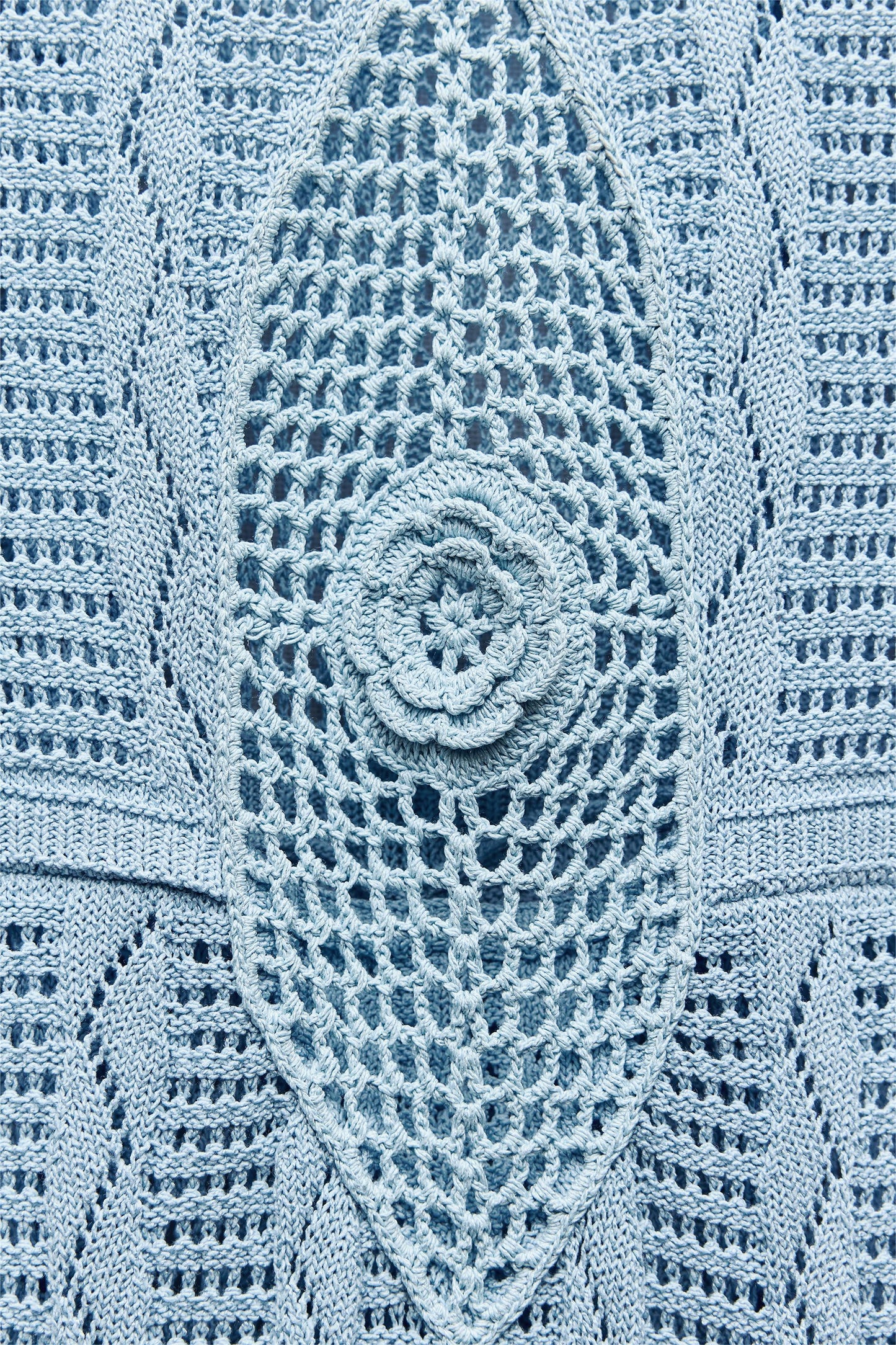 Classic Vintage Sweater with a Flattering Fit