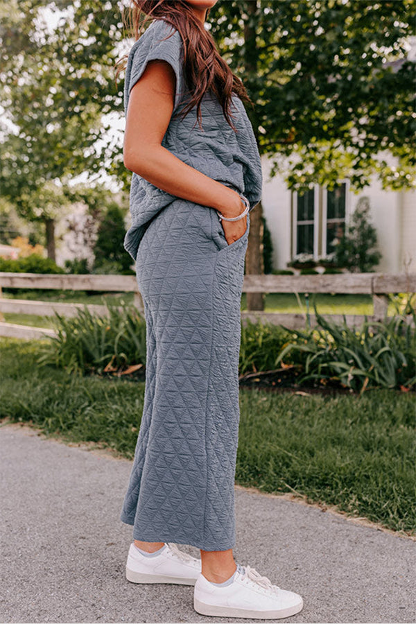 Polished Pants with an Effortless Classic Look