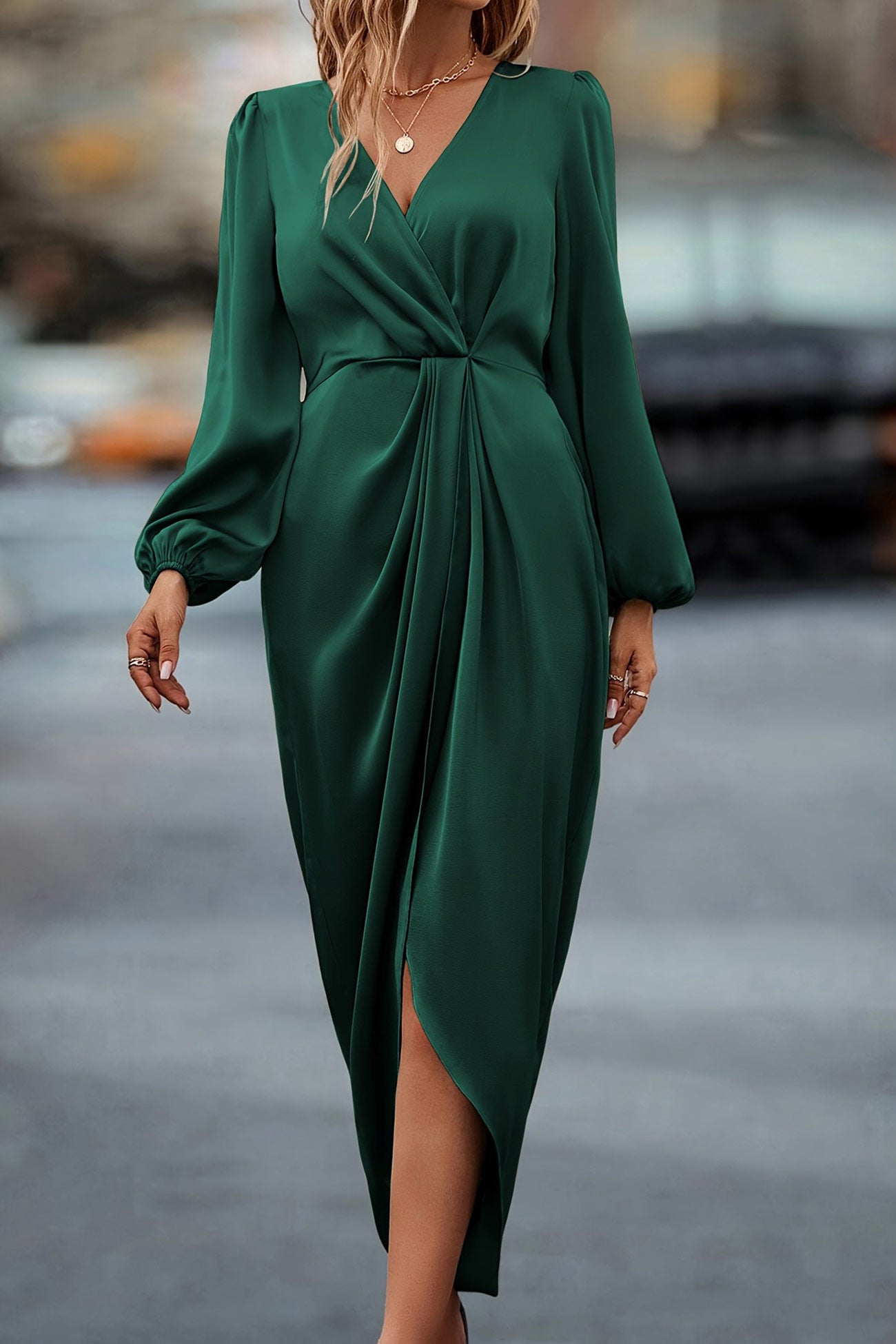 Sophisticated Dress with a Clean Classic Look