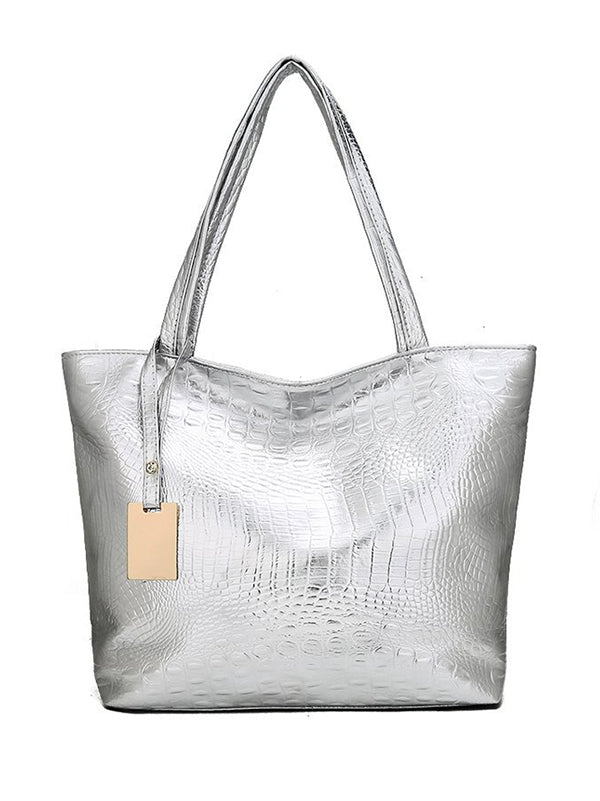 Polished Bag with an Effortless Classic Look