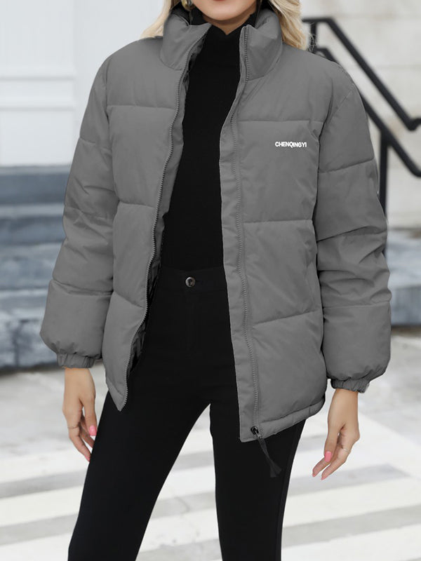 Well Tailored Coat with a Graceful Silhouette