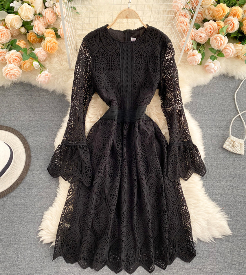 Sophisticated Dress with a Clean Classic Look
