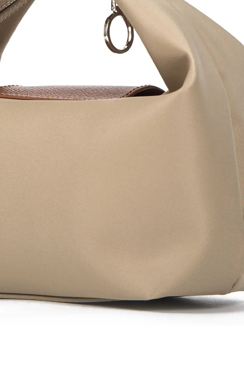 A Vintage Style Bag with Delicate Timeless Details